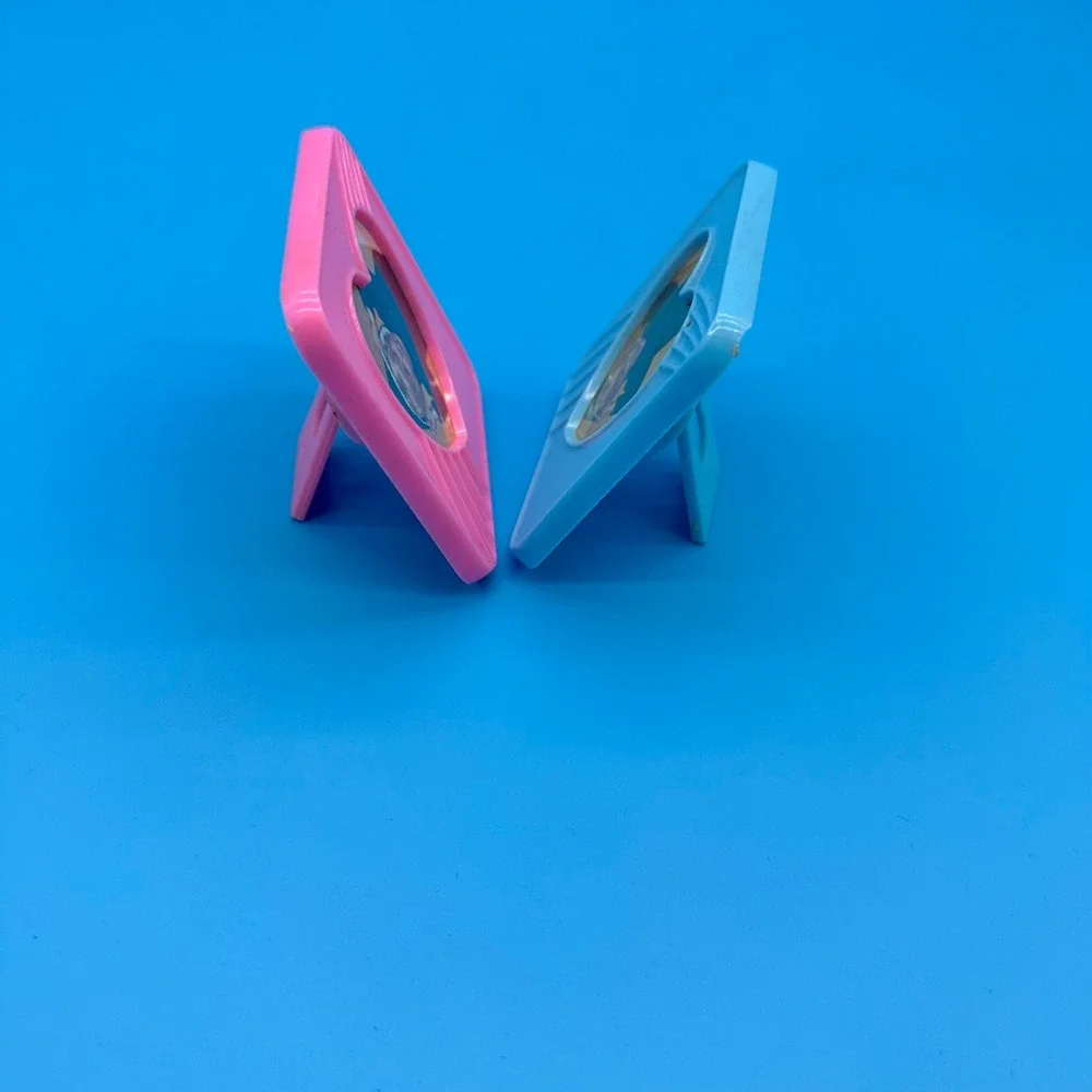 Vintage Plastic Heart Magnetic Picture Frames Pink Blue Set of 2 Easel Back 2.5
